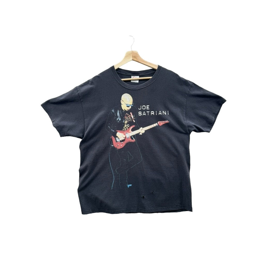 Vintage 2000's Joe Satriani Distressed Wormhole Tour Graphic Tee