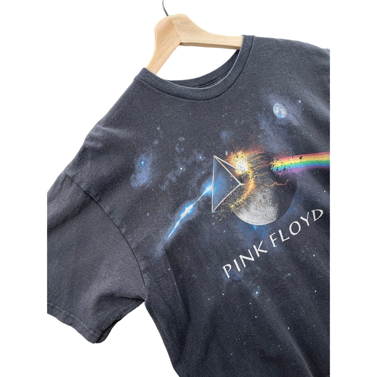 Vintage 2000's Pink Floyd Dark Side of the Moon Graphic T-Shirt