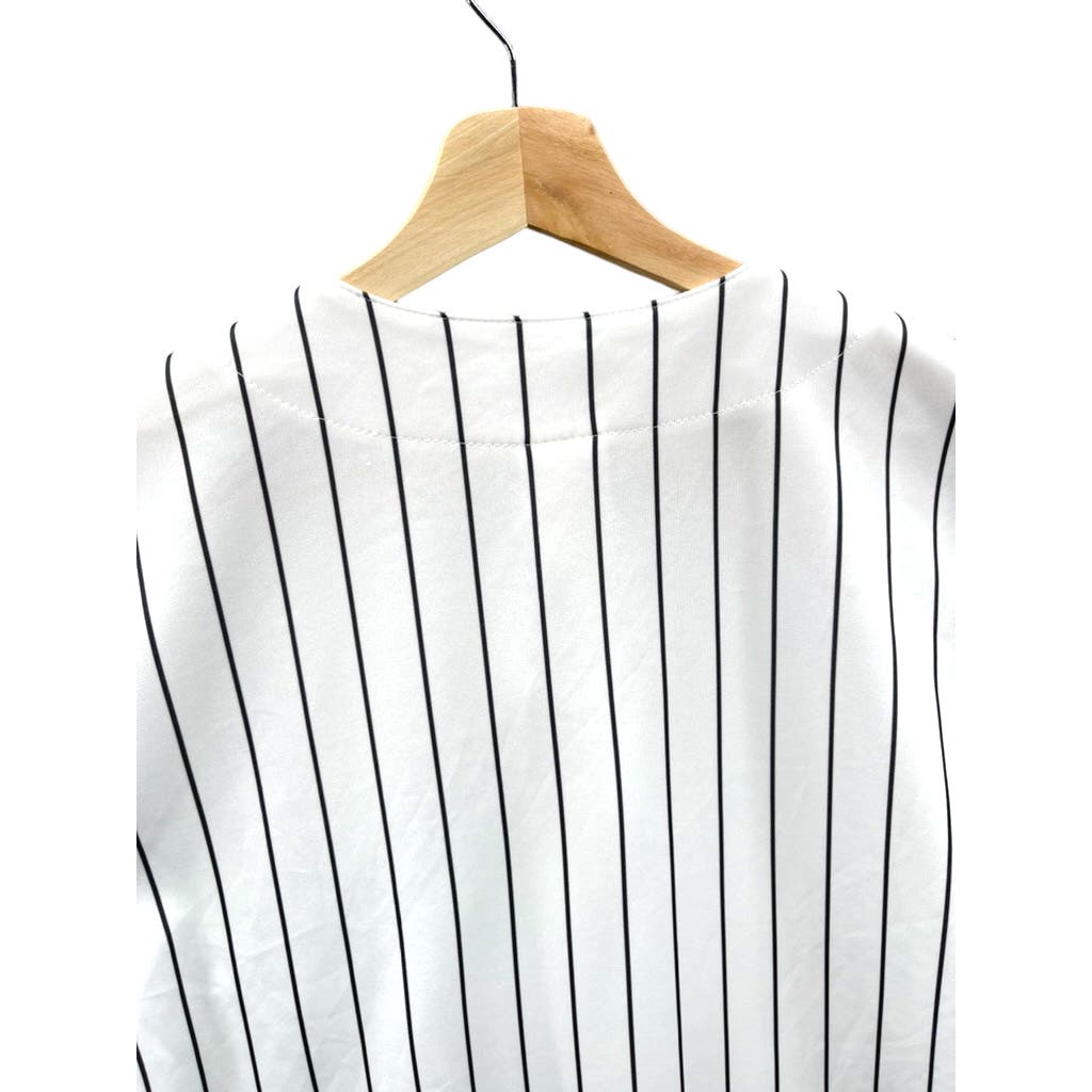 Vintage Majestic Genuine Chicago White Sox Pinstripe Baseball Jersey