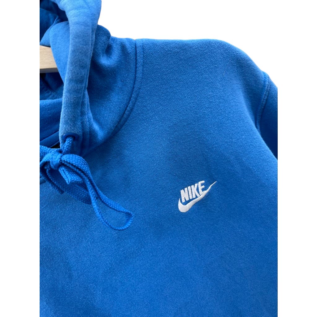 Nike Men's Essential Cobalt Blue Embroidered Swoosh Hoodie