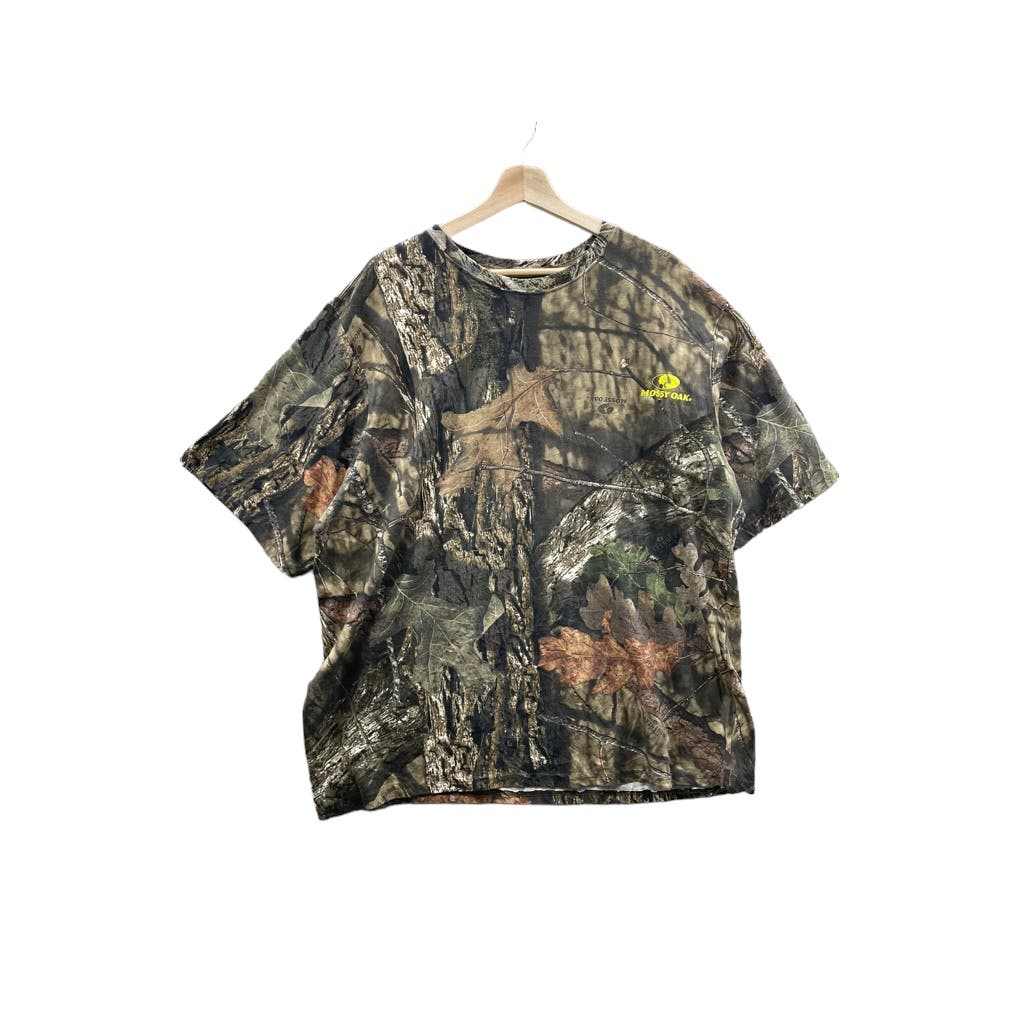 Vintage Mossy Oak Men's Realtree Lightweight Camo T-Shirt