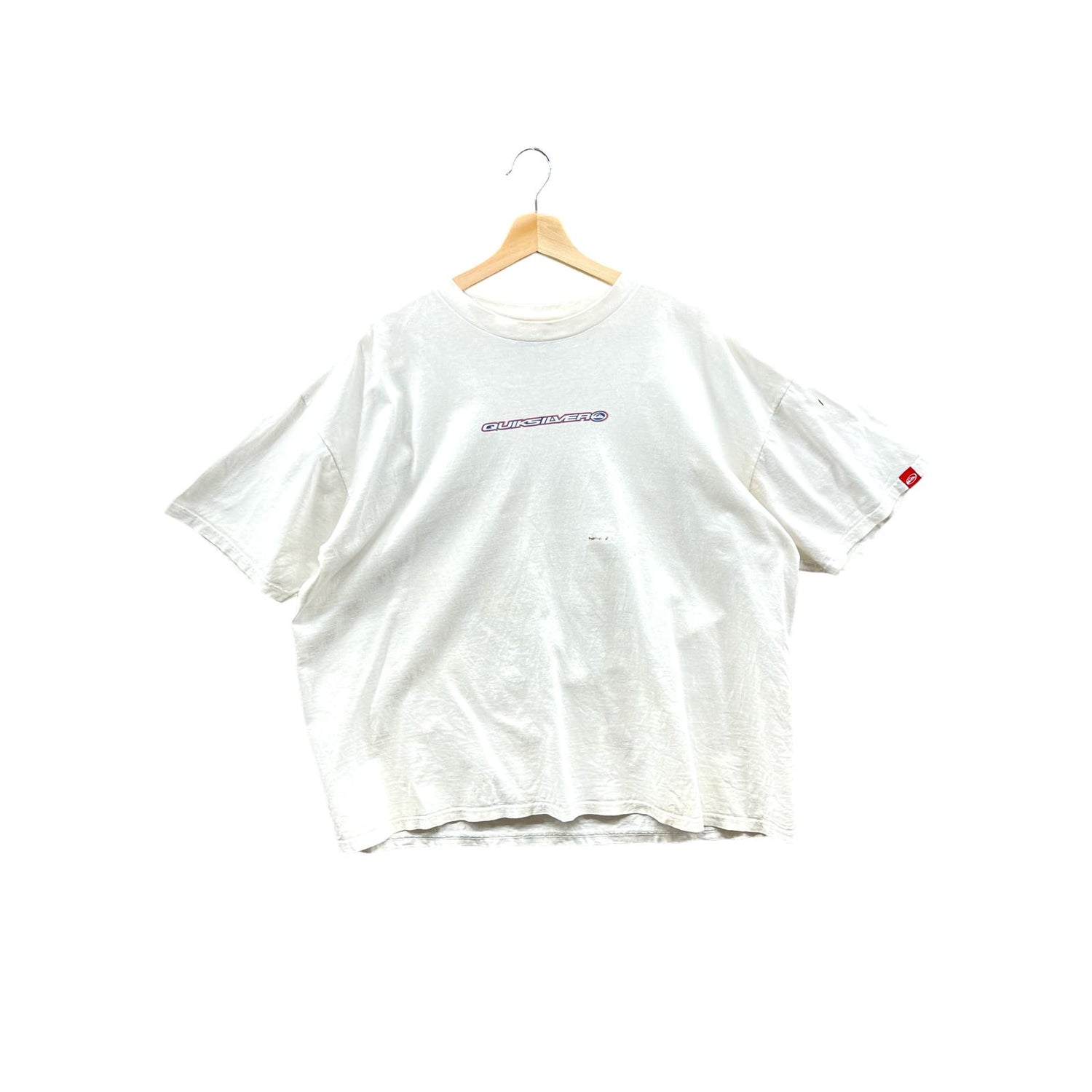 Vintage 2000's Quiksilver Distressed Maui Surf Graphic T-Shirt