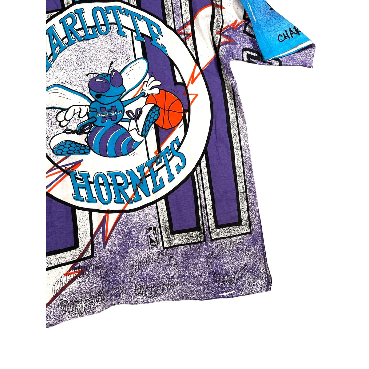 Vintage 1990's Charlotte Hornets NBA All Over Print T-Shirt