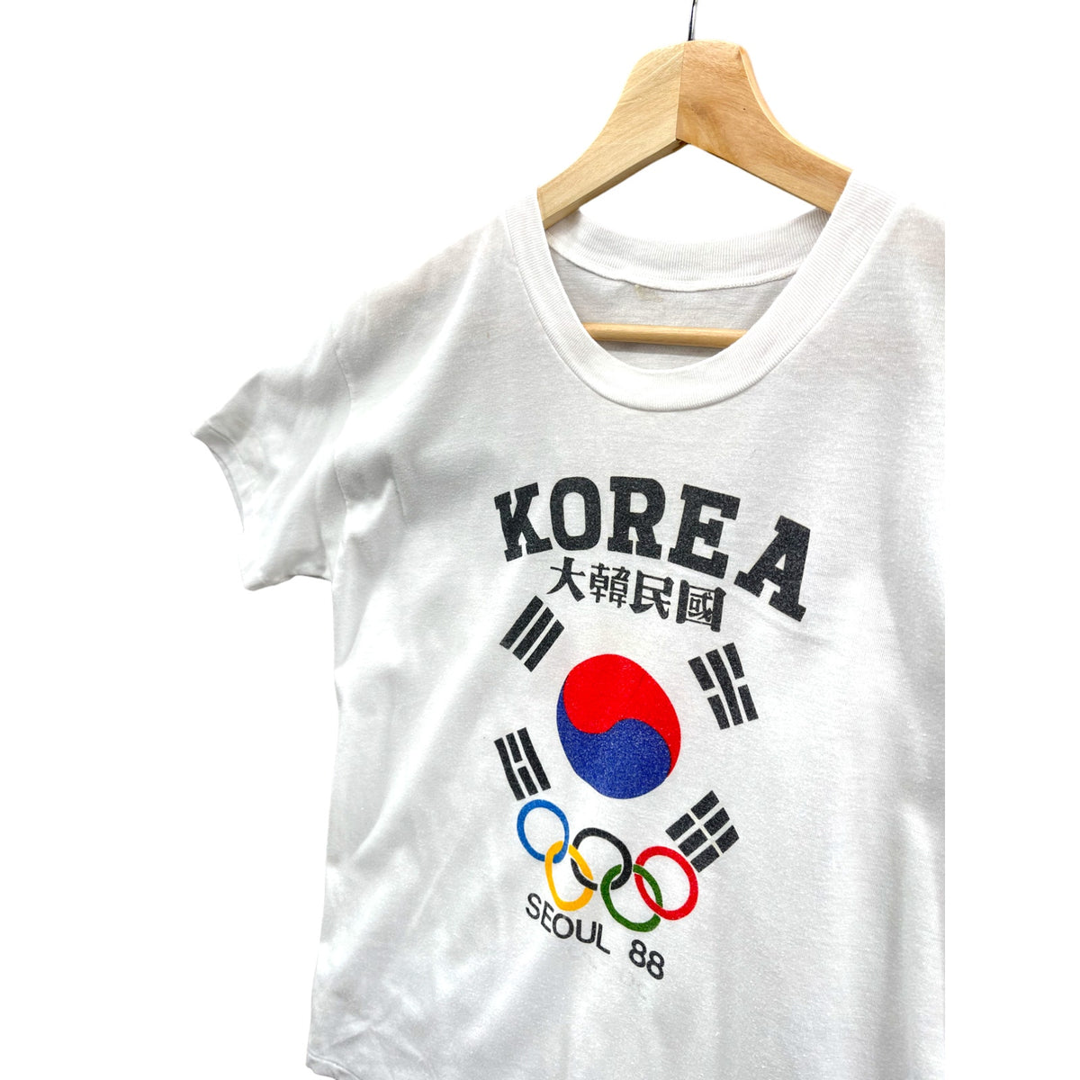 Vintage 1980's Seoul Korea Olympics Graphic T-Shirt