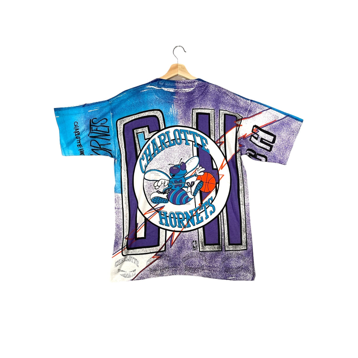 Vintage 1990's Charlotte Hornets NBA All Over Print T-Shirt