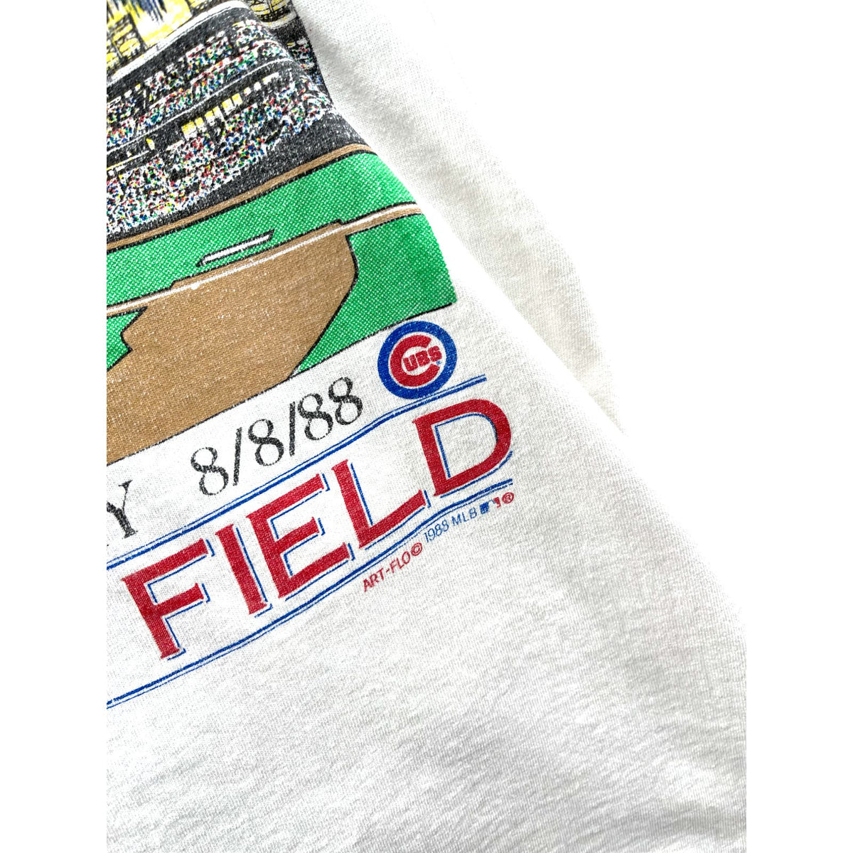 Vintage 1980's Chicago Cubs Wrigley Field Lights Graphic Tee