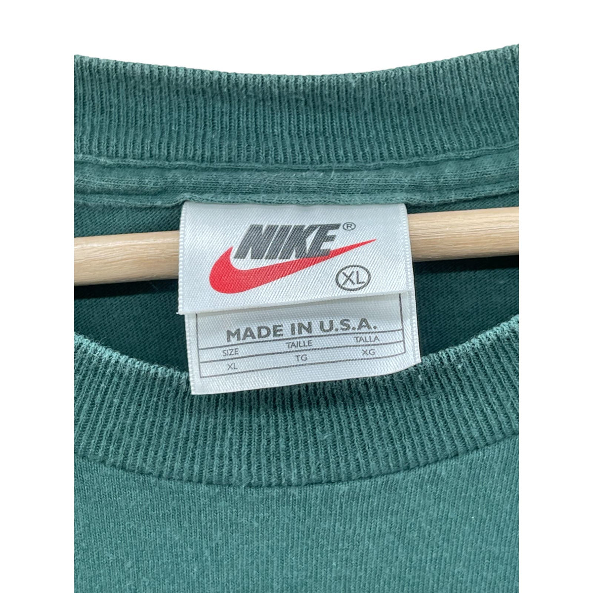 Vintage 1990's Nike Tennis Court Challenge Pine Green Graphic T-Shirt