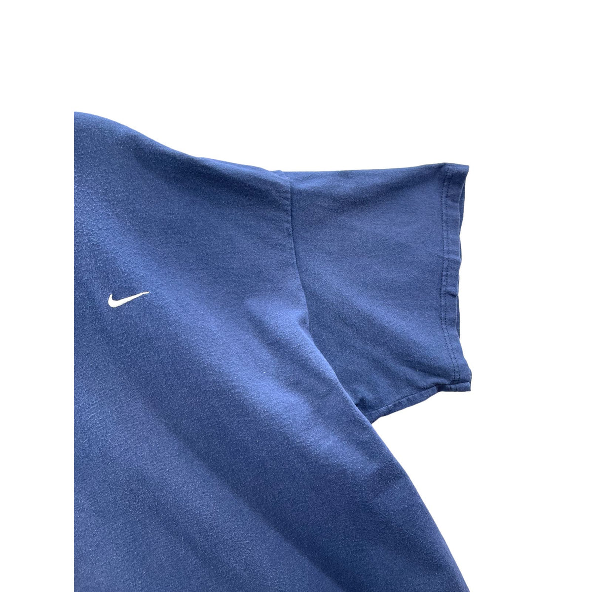 Vintage 2000's Nike Navy Essential Embroidered Swoosh T-Shirt