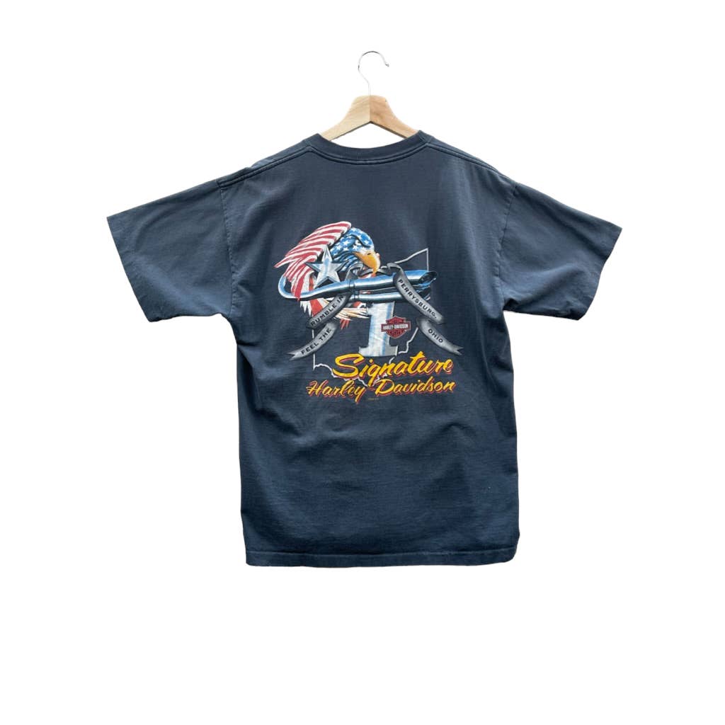 Vintage 2004 Signature Harley-Davidson Eagle Graphic Pocket T-Shirt