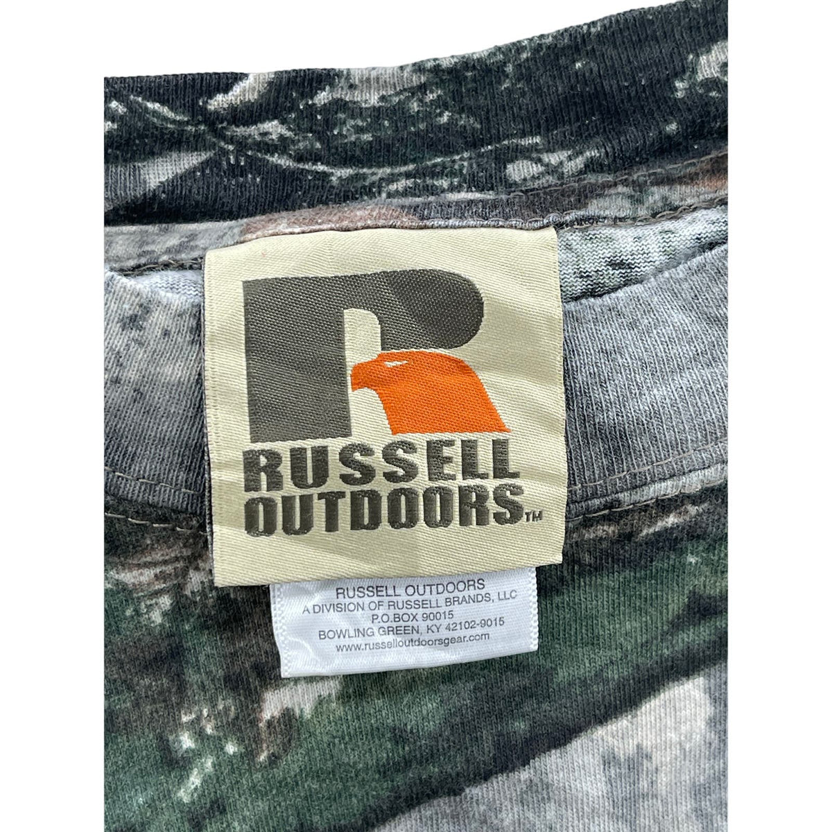 Vintage Russell Outdoors Men's Treestand Realtree Camo L/S T-Shirt