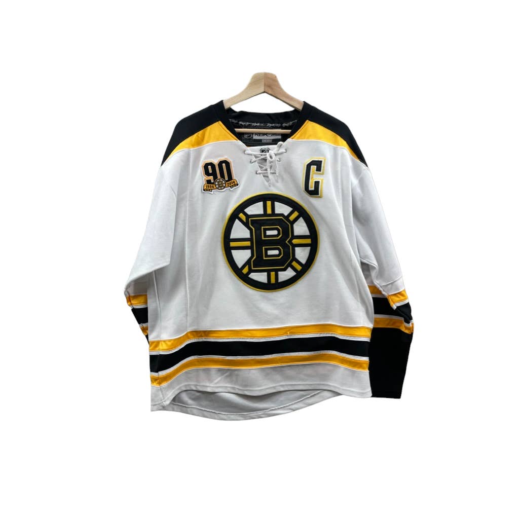 Vintage 2000's Reebok Boston Bruins CCM Chara #33 NHL Jersey