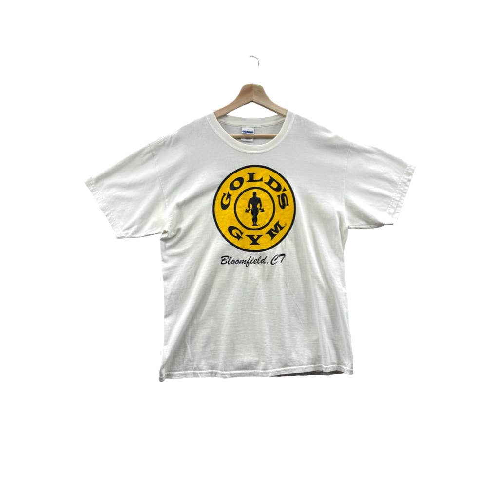 Vintage 2000's Gold's Gym Connecticut Graphic T-Shirt