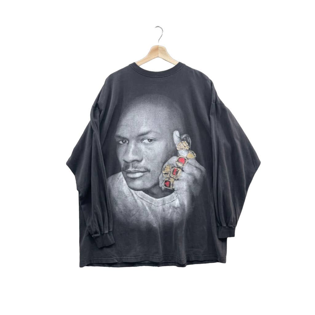 Vintage 2000's Michael Jordan Portrait Graphic Longsleeve T-Shirt