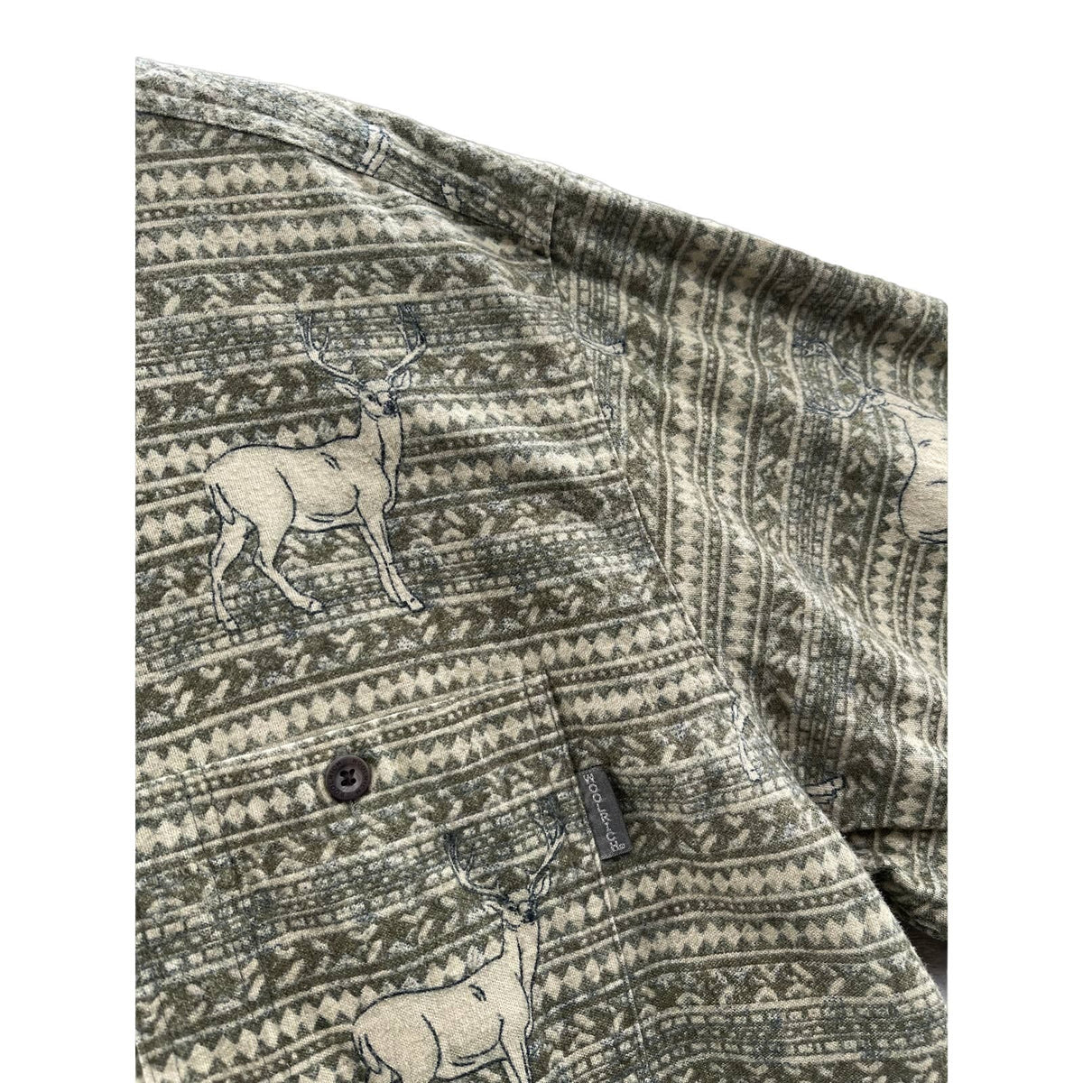 Vintage Woolrich Men's Aztec Deer Print Twill Flannel Button Down L/S Shirt