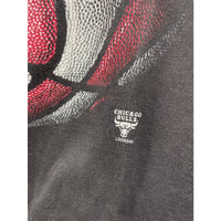 Vintage 1990's Chicago Bulls LOGO7 NBA Basketball Graphic T-Shirt