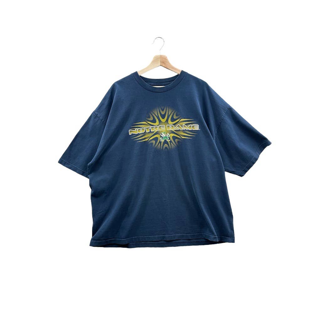 Vintage 1990's Notre Dame Fighting Irish Graphic T-Shirt