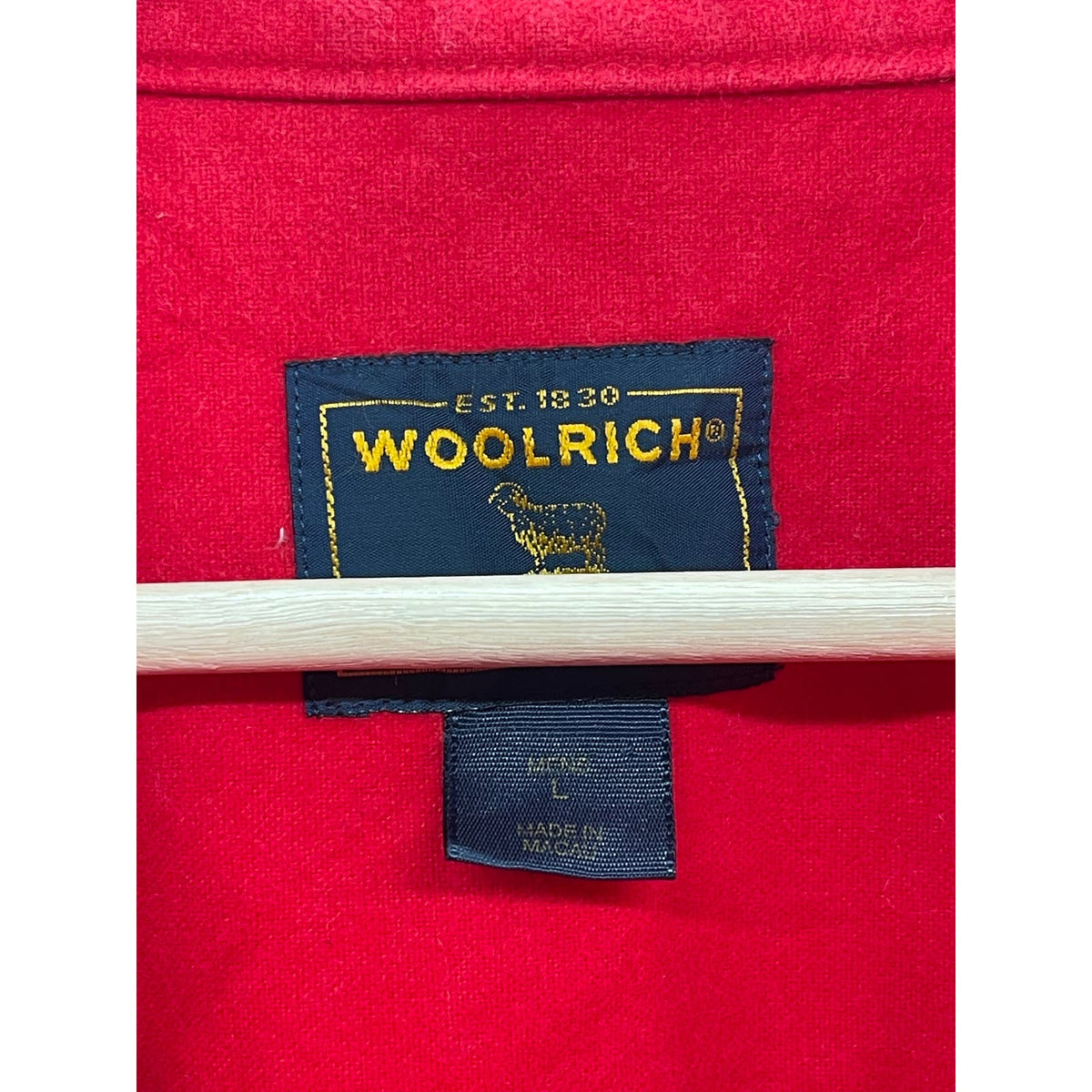 Vintage Woolrich Men's Red Chamois Button Up L/S Shirt