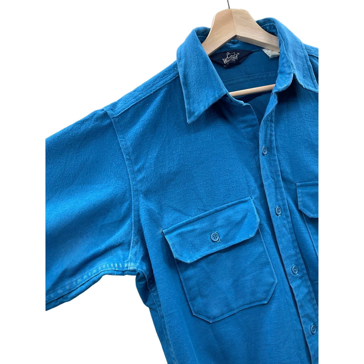 Vintage 1990's Woolrich Men's Blue Twill Canvas Button Up L/S Shirt