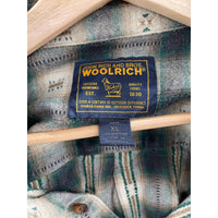 Vintage Woolrich Men's Southwest Aztec Print Flannel Button Down L/S Shirt